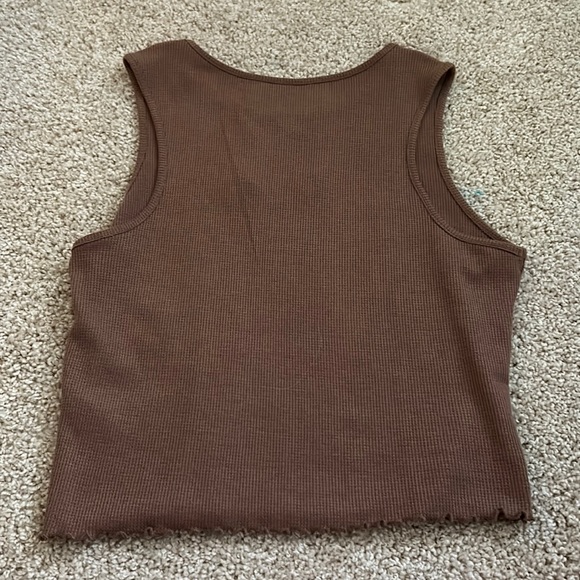 HomeGirl Society Women’s Large Brown Waffle Knit Cropped Tank. - Picture 2 of 4